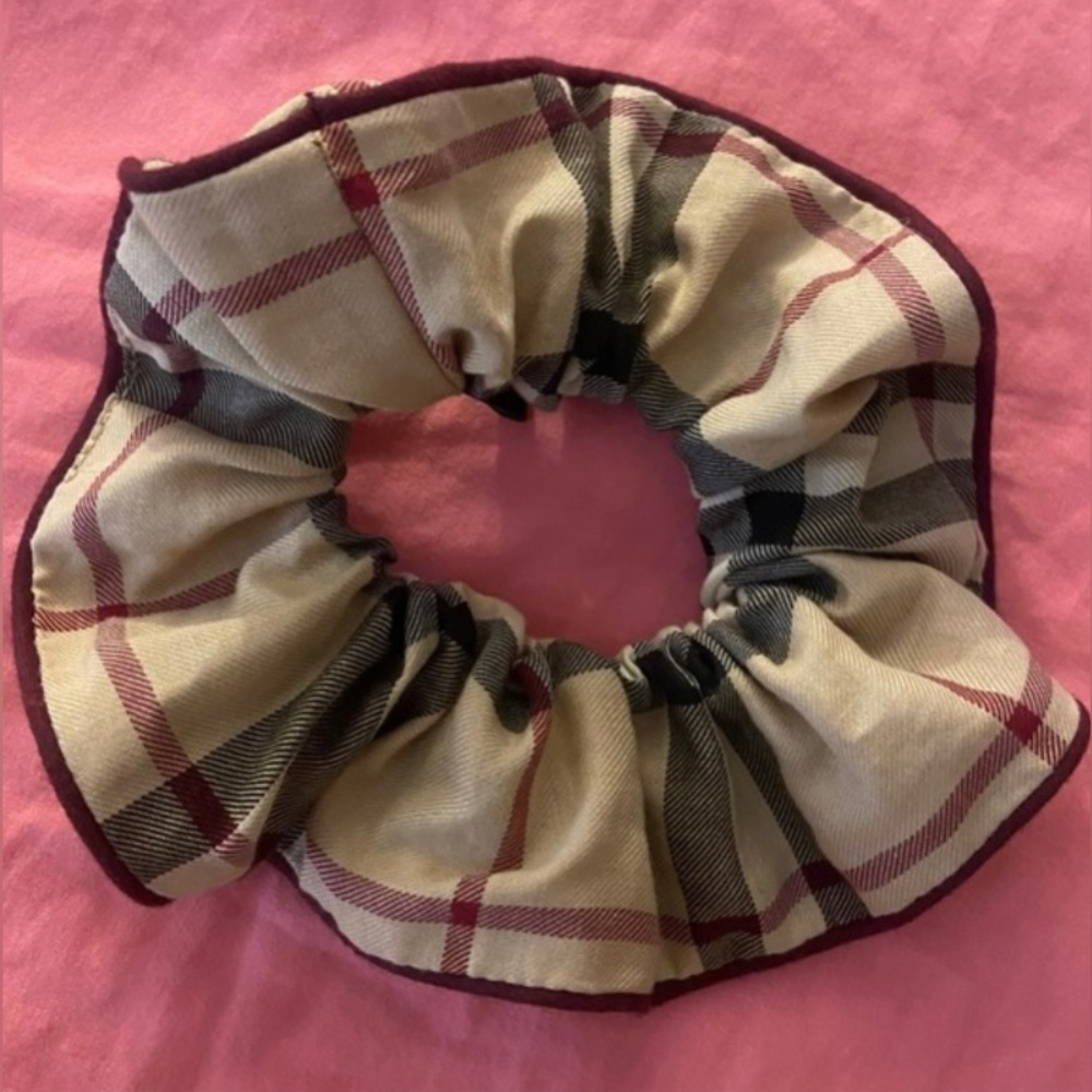 Burberry London Check Woven Crunchy